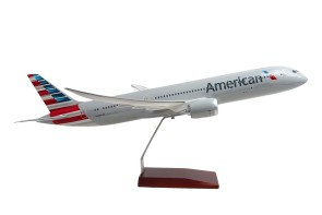 American Airlines Boeing B787-9 SKG52100 Skymarks 1:100