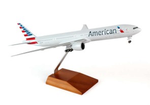 American 777-300 W/Gear and wood stand SKR5041 1:200