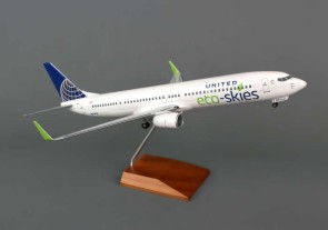 Skymarks United 737-900ER 1/100 Eco Skies W/WOOD Stand &GEAR Scale 1:100