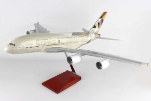 1:100 Etihad Airways A380 Stand and Gears Skymarks SKR8507 Scale 1:100 
