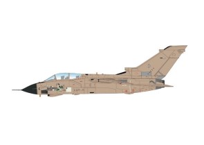 Tornado GR.1 'Debbie' 31 Squadron Bahrain 1991 'Operation Granby' Hobby Master HA6716 scale 1:72