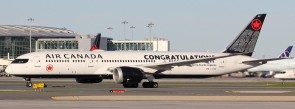 Air Canada Boeing 787-9 Dreamliner "Congratulations" Reg: C-FVNB  With Antenna XX40239 1:400