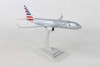 American Boeing 737max8 with stand and gears HG10918G scale 1:200