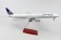 Side United Boeing 777-300 N58031 stand & gears Skymarks Supreme SKR9403 scale 1:100