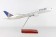 United Boeing 787-9 Dreamliner stand & gears Skymarks Supreme SKR9003 scale 1:100